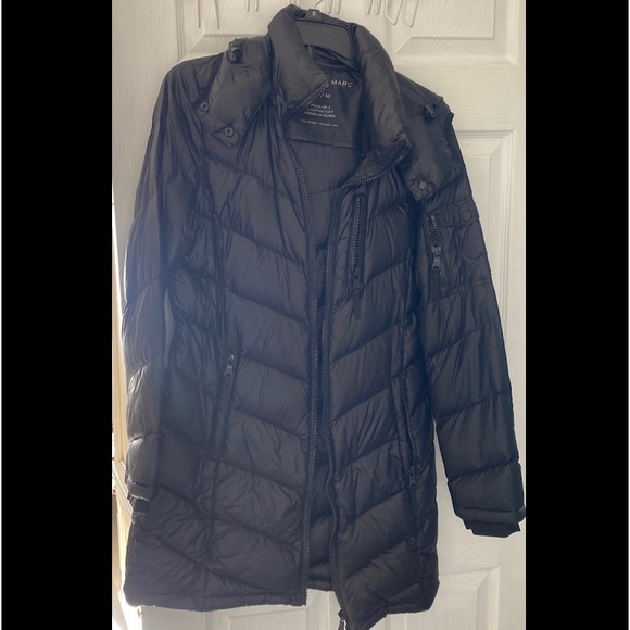 SOLD/ Andrew Marc Jacket Med Black New with out tag light weight Med - Picture 2 of 6